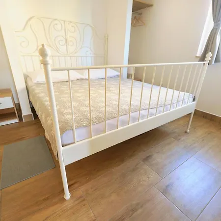 Apartamento Chilla *** *