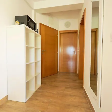 Appartamento Chilla ***
